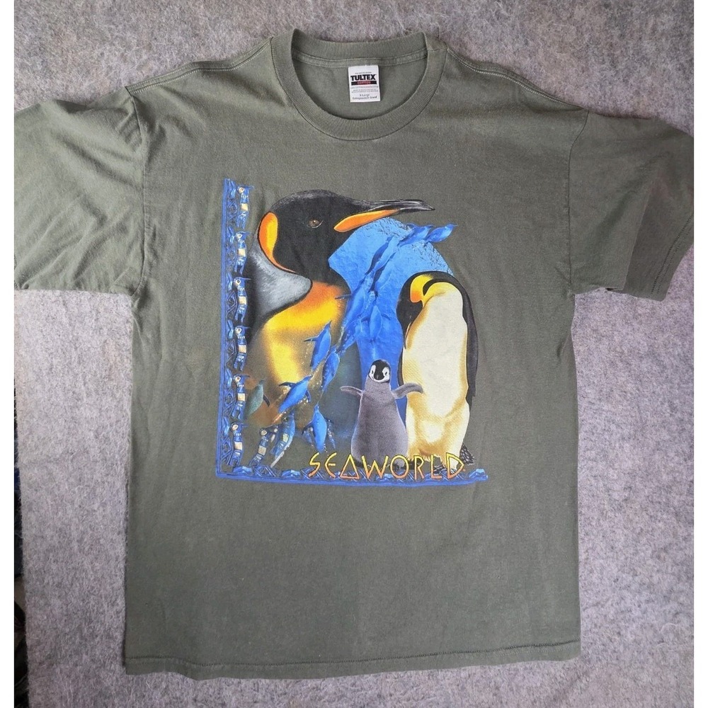 Vintage Y2K Sea World Penguin Print T Shirt Size XL Green